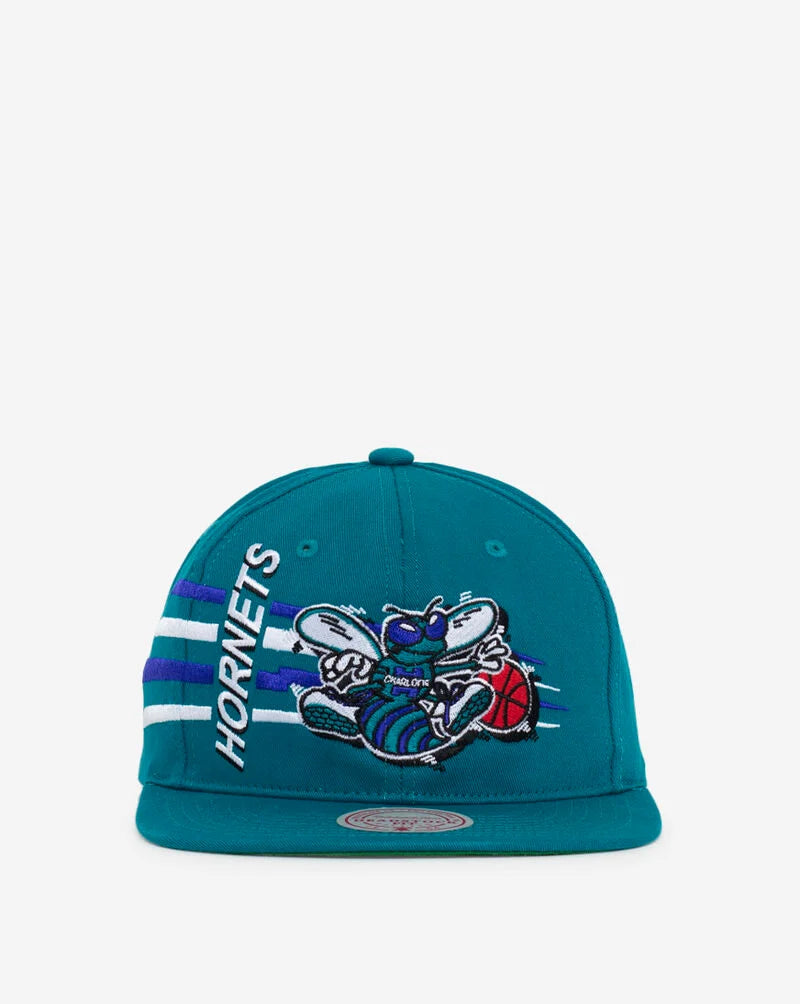 Charlotte Hornets Teal Mitchell & Ness Hardwood Classic Retro Bolt Deadstock Snapback Cap/Hat