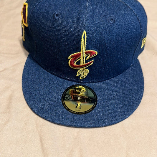 Cleveland Cavaliers New Era 59Fifty NBA Authentics: Draft Series Collection - Size: 7 1/8 Fitted Cap/Hat