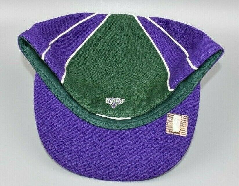 Milwaukee Bucks Reebok Purple & Green Vintage Size 7 Fitted Cap/Hat