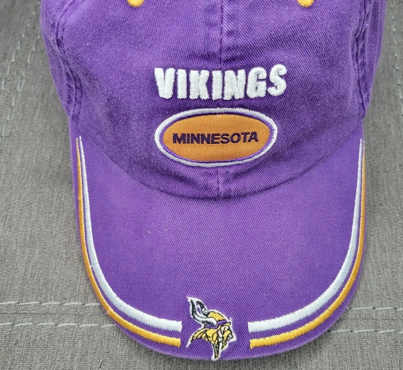 Minnesota Vikings Vintage 90s Logo Athletic Strapback Hat 